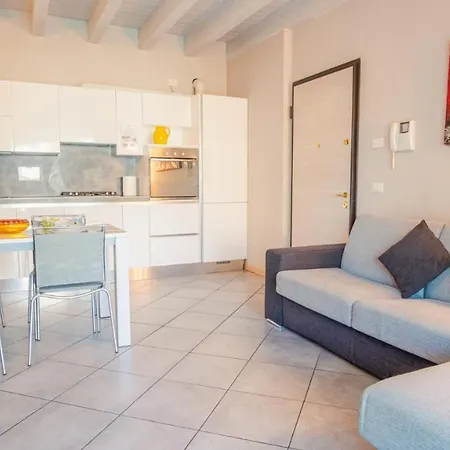 La Moderna Egman - Italian Homing Apartamento Sirmione